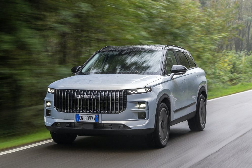 suv cinesi: Jaecoo 7 grigia